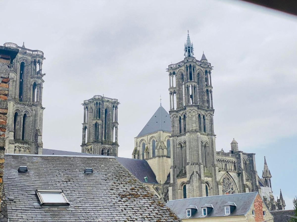 شقة A Deux Pas De La Cathedrale لووْ المظهر الخارجي الصورة